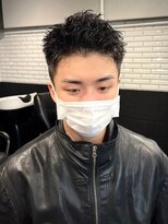 ビンゴ(BINGO)&nbsp;1029黒髪ツーブロック刈り上げ束間短髪ショートアップバング