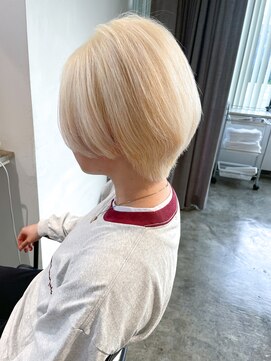 ザ オーダー(THE ORDER) ブリーチ抜きっぱなし/ホワイトブロンド/ケアブリーチ/ショート