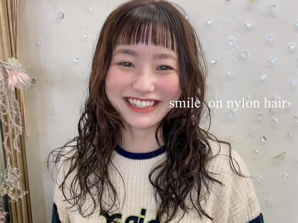 スマイロンナイロン ヘアー(smile on nylon hair)の写真