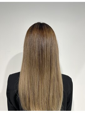 ギンザ ル グラン(JEAN CLAUDE BIGUINE GINZA Le Grand) とぅるツヤロング/髪質改善/酸熱トリートメント/ゼロテクカラー