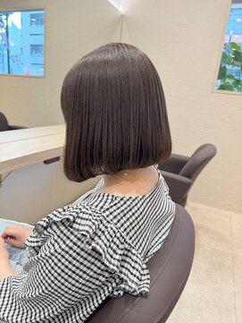 シュク 高円寺(SYUK) 加藤【高円寺】艶カラー/丸みボブ/透明感ベージュ/アッシュ