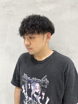 ウシワカマルエムティードット 富士宮店(USHIWAKAMARU MT.) ツイストスパイラルパーマ