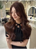 ★小顔に見せるヘアワンレンレイヤー黒髪カタログネビージュ艶髪