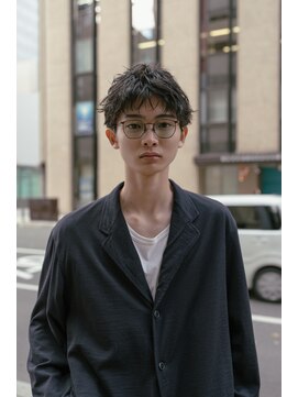 トゥ(TOE) feather short