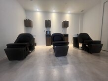 イース 竹の山店(ece.)の雰囲気（シャンプー台は落ち着いた空間となっています。）