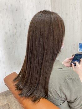 アトリエリリア ヘア(Atelier LILJA)の写真/気になるクセやうねりのお悩み解消◎艶髪が叶うナチュラルで柔らかなストレートに♪
