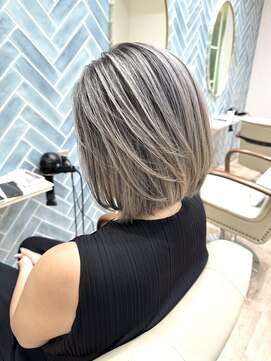 タミー 武蔵小杉(TAMMY) バレイヤージュ　ホワイトグレージュ　ボブ