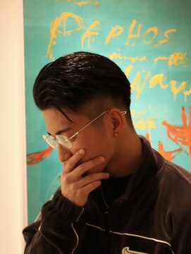 ザデイトウキョウ 表参道 青山(THE DAY TOKYO) MEN'S HAIR/かきあげショート/刈り上げショート/20代/表参道駅