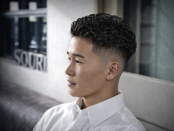 ジ オブスキュア ヌヴォー(THE OBSCURE NOVEAU)の写真/骨格や髪質を見極めオンオフどちらもカッコよく、あなたに合うスタイルをご提案致します!フェードメンテも!