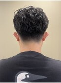 短髪ツーブロック×ツイストパーマ