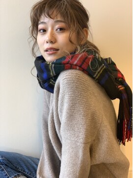 ヘア アンド メイク アートレス(Hair and Make Art less) ゆるポニテ