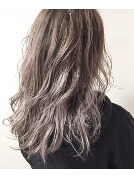 ロロネー 三国(Lolonois) 【Lolonois三国】ペールシルバー