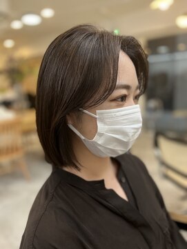 ドットハリス(.Hallis) 大人かわいい/小顔/ミディアムレイヤー/20代30代40代