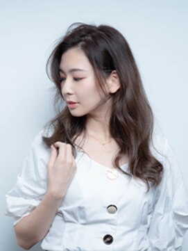 エイト(eight) 小顔ゆるふわロングレイヤー