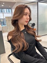 リリー(Lilley)&nbsp;【lilley 稲永麻衣】レイヤーカット+天神韓国ヘア