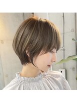 30代40代50代/丸みショート/クビレ/前髪あり/ブラウン/表参道