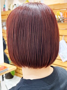 コンフィープラス(comfy plus) 20代30代40代髪質改善カラーレッドブラウンナチュラルボブ透明感