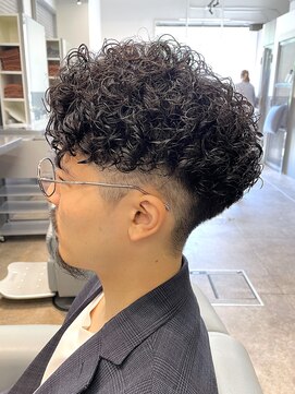 ノイセル 心斎橋(Noisyle) guest snap アップバングショート×プードルパーマ