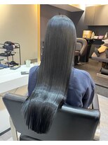 ブレンド 渋谷(BLend)&nbsp;縮毛矯正.レイヤーカット.ブルーブラック.髪質改善. ヘアカラー