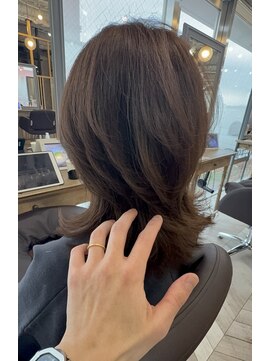 マインバイアフロートギンザ(MYNE by AFLOAT GINZA) くびれカット