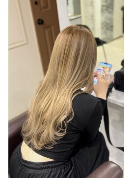 グラッジ 池袋(GLADGE) ハイライト×ベージュ