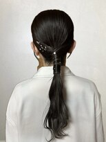 アイラス(I'LAS)&nbsp;【ERI】お呼ばれヘア/結婚式ヘア/タイトポニー/ローポニー