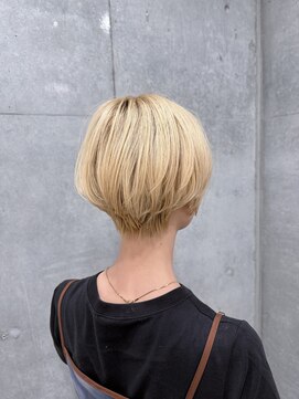 シャワー(SHOWER) ハイトーンショート