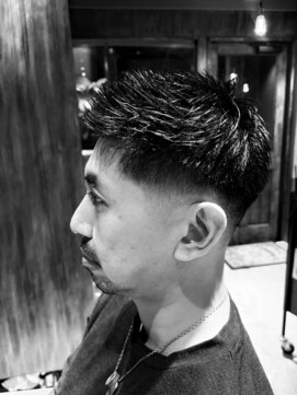 アンドワークス 2nd(&WORKS) スキンフェード