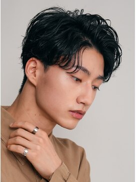 レタッチ バイ フィフス 天神大名(RETOUCH by fifth) 天神メンズパーマフェザーパーマシャドウパーマセンターパート