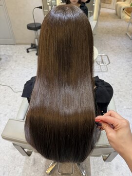 ジーナ 天神(Zina) [Zina福岡天神]髪質改善/小顔/韓国ヘア/前髪/顔周り