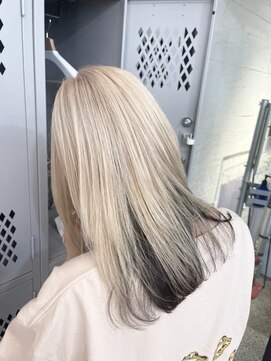 プネル(punel) ホワイト×インナーブラック