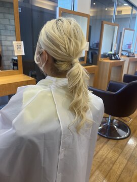 ココロヘアー 住吉店(Cocolo hair) ふわふわローポニー
