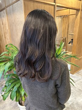 トゥーリ 大野城下大利店(tuuli) 白髪もおしゃれに根本グレイカラー