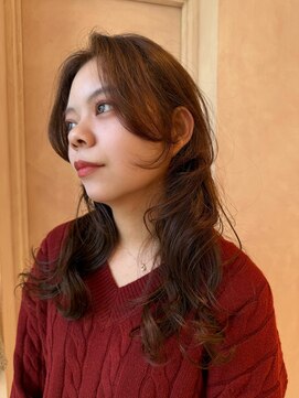 オン キャナルシティ博多前店(on) 【晴音】くせ毛ウルフ/アッシュブラウン/20代