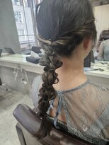 ベベ('BEBE) ヘアセット