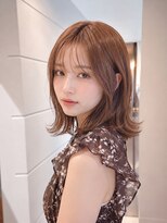 ウィーニード 栄(WENEED)&nbsp;韓国シアーベージュ×外ハネミディ