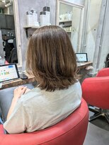 アリイ(ali'i) 白髪ぼかし×ミディアム