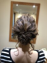 ムスビ(hair musubi) 大人可愛い、お呼ばれヘアアレンジ