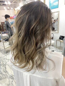 ナイン 麻布十番(NINE) 大人バレイヤージュ☆