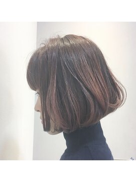 スエシカ(hair&foliage suecica) バレイヤージュボブ　大人ピンク