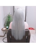 ウルティア(ulutia)&nbsp;ホワイトシルバー