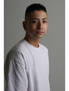 にもう ソフトモヒカンスキンフェードワイルドアップバンクN1