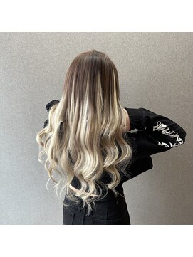 ファルベ(FARBE) #プルエクステ#ハイトーン#バレイヤージュ