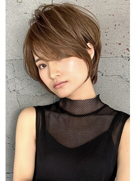 バンプ ギンザ(BUMP GINZA) グレージュカラー/ショートボブ/シルキーベージュ【中村】