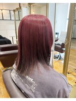 ルッツ(Lutz. hair design)&nbsp;ワインレッド×ブラック【千代田彩夏】