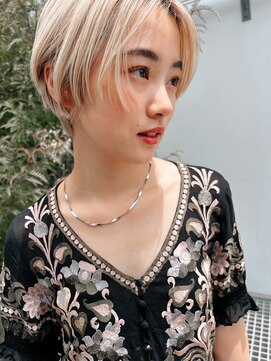 ロジッタ(ROJITHA) 【ROJITHA原宿表参道】ハイトーン×ショート