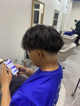 オンアンドオフ ON and OFF ツイストスパイラル