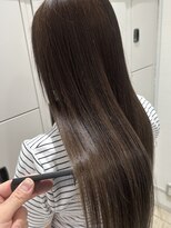 ケンジ 平塚 アネッタ(KENJE annetta) ナチュラルベージュ　極細ハイライトで白髪ぼかし