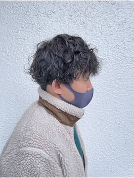 アマネク(AMANEQ by THISCOVER.) メンズパーマ/波巻きパーマ