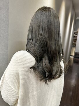 デイジー(Daisy) 天神/大名/オリーブ/グレージュ/赤味消し